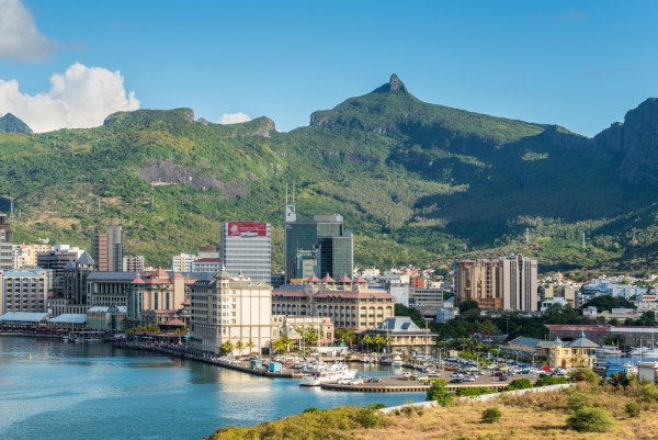 Mauritius: The African Development Bank grants 0 million loan to support economic diversification and competitiveness