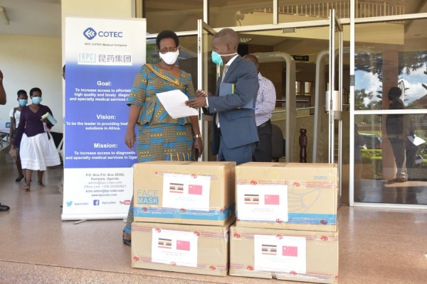 Coronavirus - Uganda: The Permanent Secretary receives Personal Protective Equipment from KPC Cotec Medical Company/Sinoafrica Medicines and Health Ltd