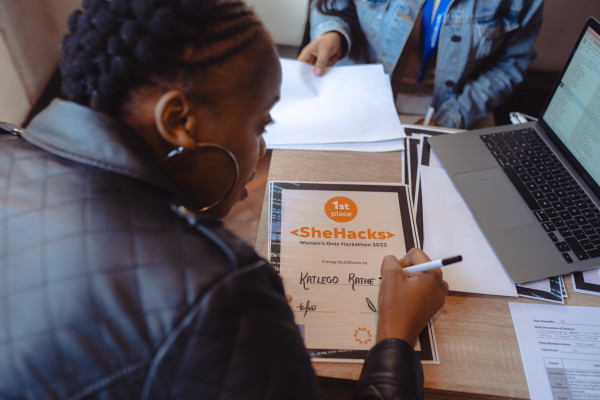 Mukuru and WeThinkCode partner to host SheHacks to solve financial services challenges in Africa