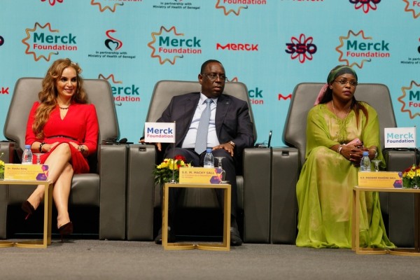 President of Senegal leads 9 First Ladies, 12 health ministers and 500 experts to highlight Africa’s healthcare solutions (By Simon Ateba)