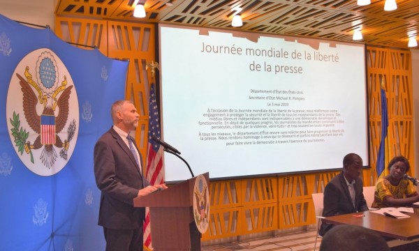 U.S. Embassy Observes World Press Freedom Day with Conference for Journalists and Students