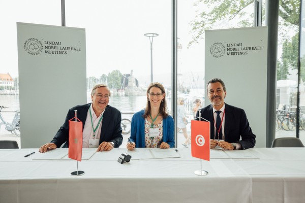 Honoris United Universities Signs Memorandum of Understanding (MoU) with the Lindau Nobel Laureate Meetings