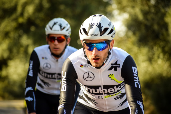 team qhubeka assos shirt