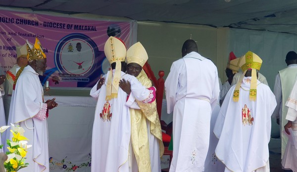 Inauguration of new bishop in Upper Nile region ups prospects for peace, reconciliation and social cohesion (by Nyang Touch)