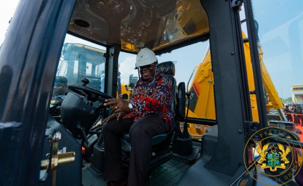 Ghana: President Akufo-Addo Launches Ambitious District Road Improvement Programme