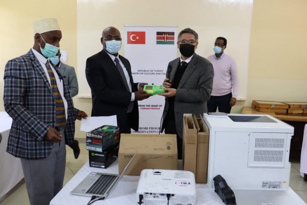 Turkish Cooperation and Coordination Agency (T?KA) Provides Technical Equipment to the National Beekeeping Institute of Kenya